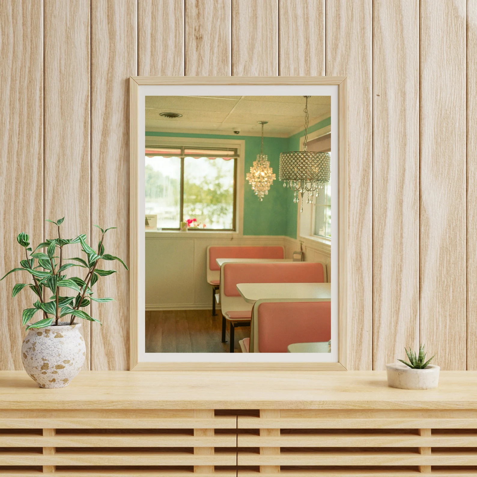 Vintage American Diner | Fine Art Print | Analogue Photography | 35mm Film Photography | Gallery Wall Decor | Eclectic Home - Image 4